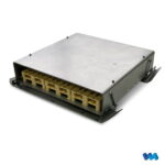 Palettenkasten aus Stahl mit Paletten